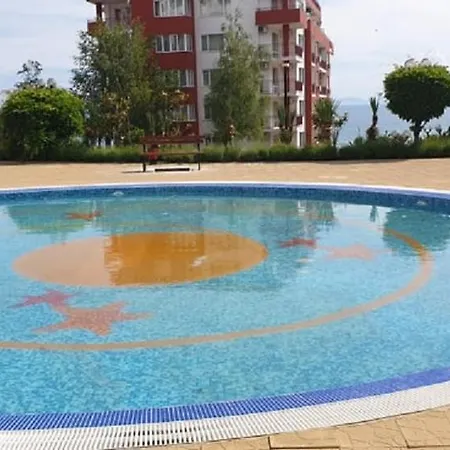 Apartment Stunning 1 Bedroom Apartment With Private Beach